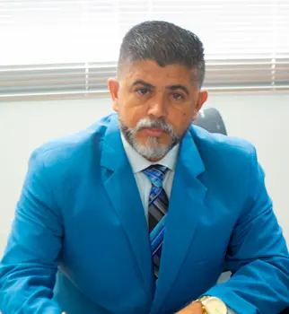 Dr. Renilton de Sousa